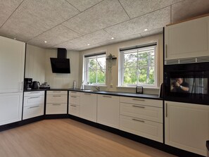 House, 3 Bedrooms, Smoking, Balcony | Interior - Modern Holiday Home With Nature Views in Læsø (Læsø)