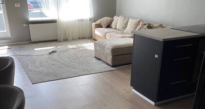 Room-cozy Shared Flat in Heart of Icelan