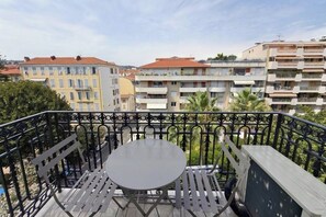 Outdoor dining - Appartement de standing -centre- ville de Nice (Nice)