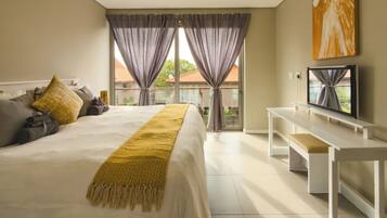 3 quartos, ferros/tábuas de passar roupa, Wi-Fi, roupa de cama