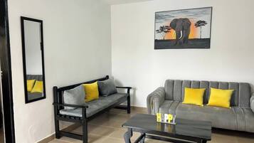 House, 1 Bedroom, Smoking | Living room