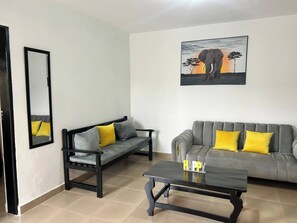 House, 1 Bedroom, Smoking | Living room - Laliya in Gulu, Uganda (Gulu)