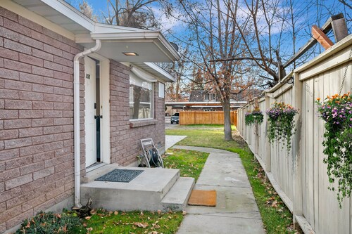 Downtown Provo Mid-Century Modern Hideaway