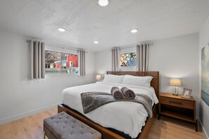 Fer et planche à repasser, Wi-Fi gratuit, draps fournis