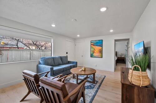Downtown Provo Mid-Century Modern Hideaway