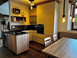 Coffee/tea maker, fridge, microwave, oven - Vacation home Almruhe (Deutschlandsberg)