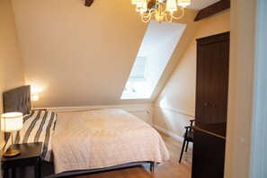 2 Schlafzimmer, Bügeleisen/Bügelbrett, Internetzugang, Bettwäsche