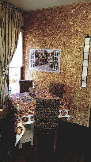 Dining - Apartment 20 meters from the sea in the seaside village of San Giovanni li Cuti (CT) (Catania)