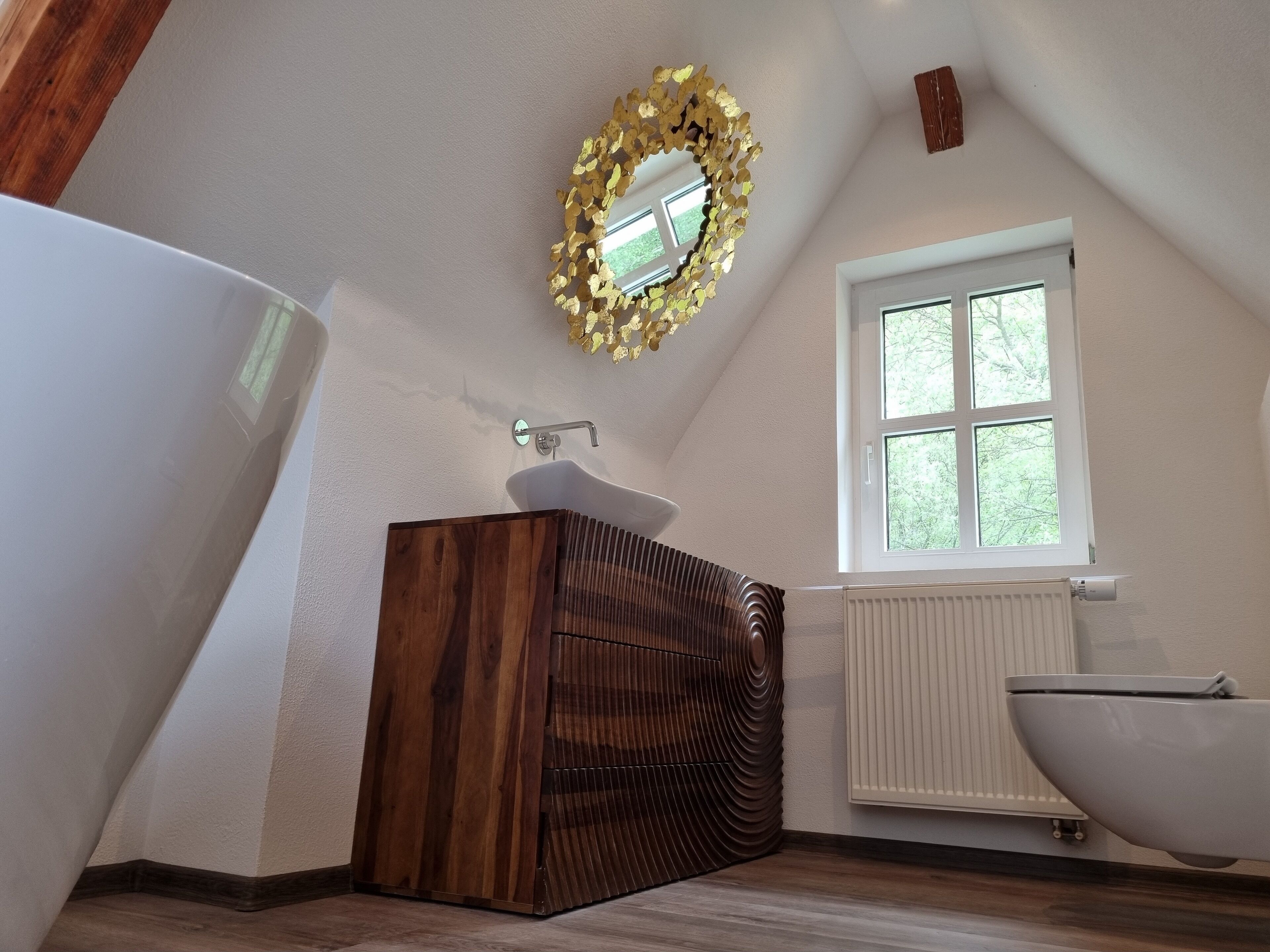 Dusche, Whirlpool, Haartrockner, Handtücher
