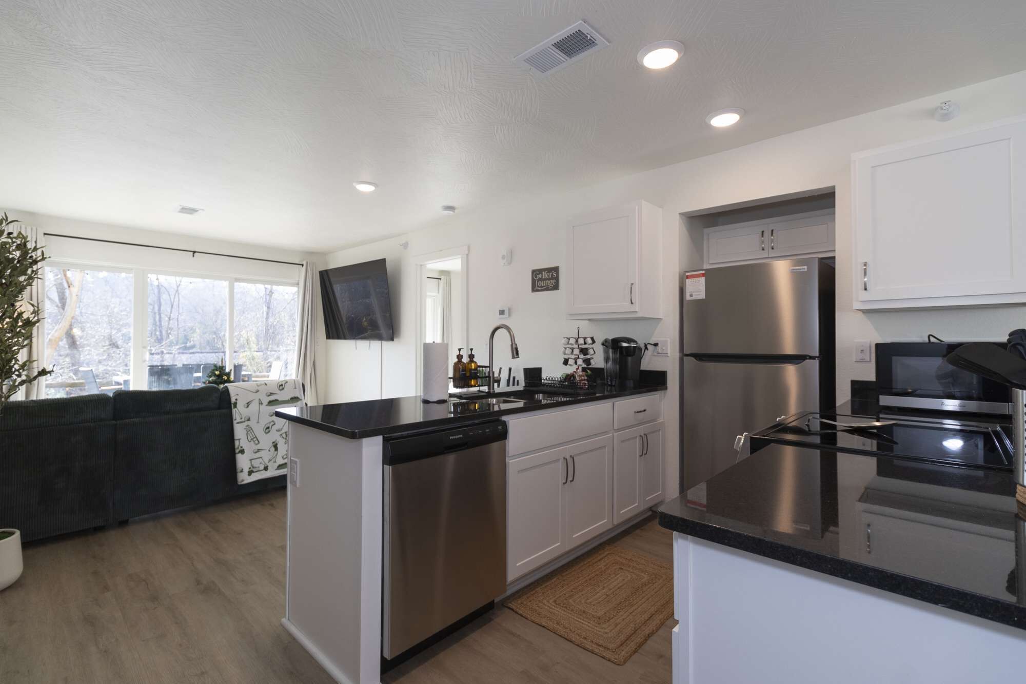 Fridge, microwave, oven, dishwasher