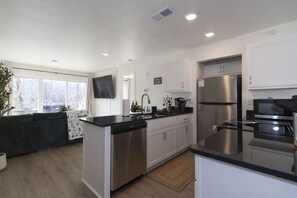 Fridge, microwave, oven, dishwasher - Branson Modern Luxury Haven •Heated Pool •Stylish 2BR •Walk to Branson Landing (Branson)