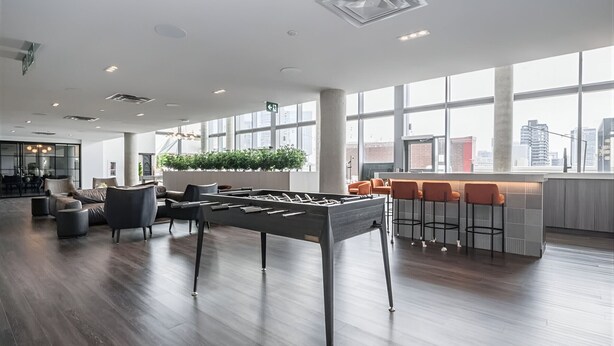 House | 1 bedroom, high-speed internet - Newly Built Modern Condo With Stunning City Views (Kitchener)