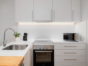 Fridge, microwave, oven, stovetop - Recanto da Ilha (Lagoa)