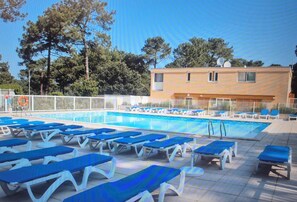 Pool - Vacations in Carcans-Maubuisson: cosy apartment near lake and beach (Carcans)