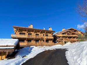 Exterior - Megève: Luxury apartment 115m², 6 pers, ski-in, Wifi (Megève)