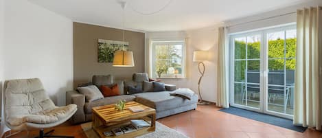 电视、立体声音响