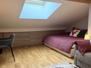 3 bedrooms, free WiFi - New apt 3 br 8 ppl near rink with balcony and parking (Arâches-la-Frasse)