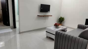 Apartment, 1 Bedroom, Balcony | Living area