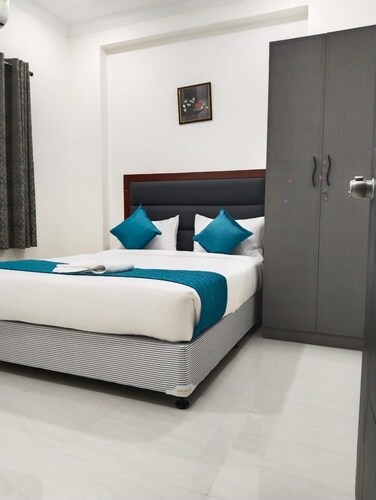 residence Retreat Service Apartments 