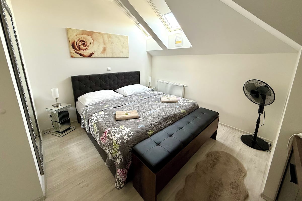 Comfort Double Room | WiFi (free)