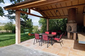 Property grounds - Queen's cottage (Shumen)