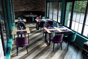 Meeting facility - Queen's cottage (Shumen)