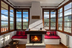 House | 3 bedrooms, Internet - Alonia Forest House - Limni Plastira Getaway (Lake Plastiras)