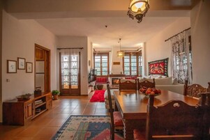 Casa | 3 quartos, acesso à internet de alta velocidade