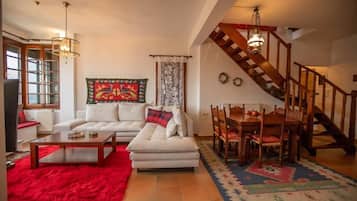 House | 3 bedrooms, Internet