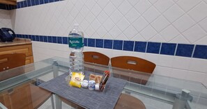 Dining - Charming 3-bedroom house with garage and terrace in Ħ'Attard (Ħ'Attard)