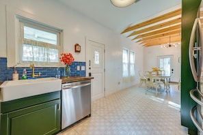 Interior - Vintage Home w/ Easy Downtown Tampa Access (Tampa)