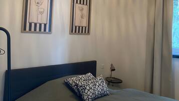 3 quartos, escrivaninha, ferros/tábuas de passar roupa, Wi-Fi