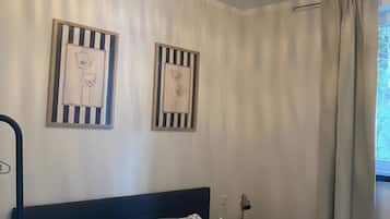 Fer et planche Ă repasser, Wi-Fi, draps fournis