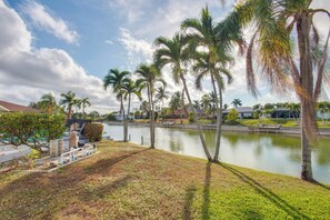 Apartment (3 Bedrooms) | Interior - Fishing Dock & Pool: Waterfront Cape Coral Retreat (Cape Coral)
