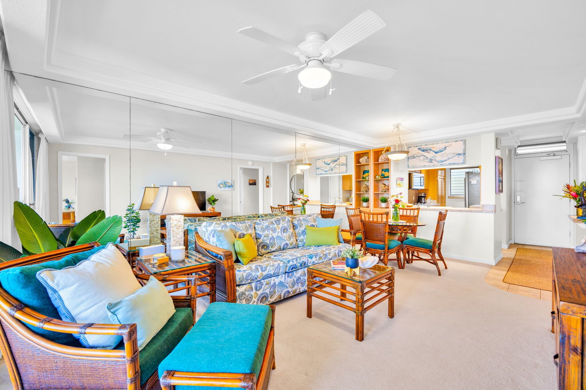 Smart TV, DVD player