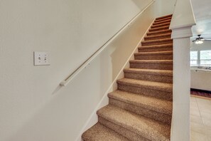 Căn hộ (4 Bedrooms) | Nội thất