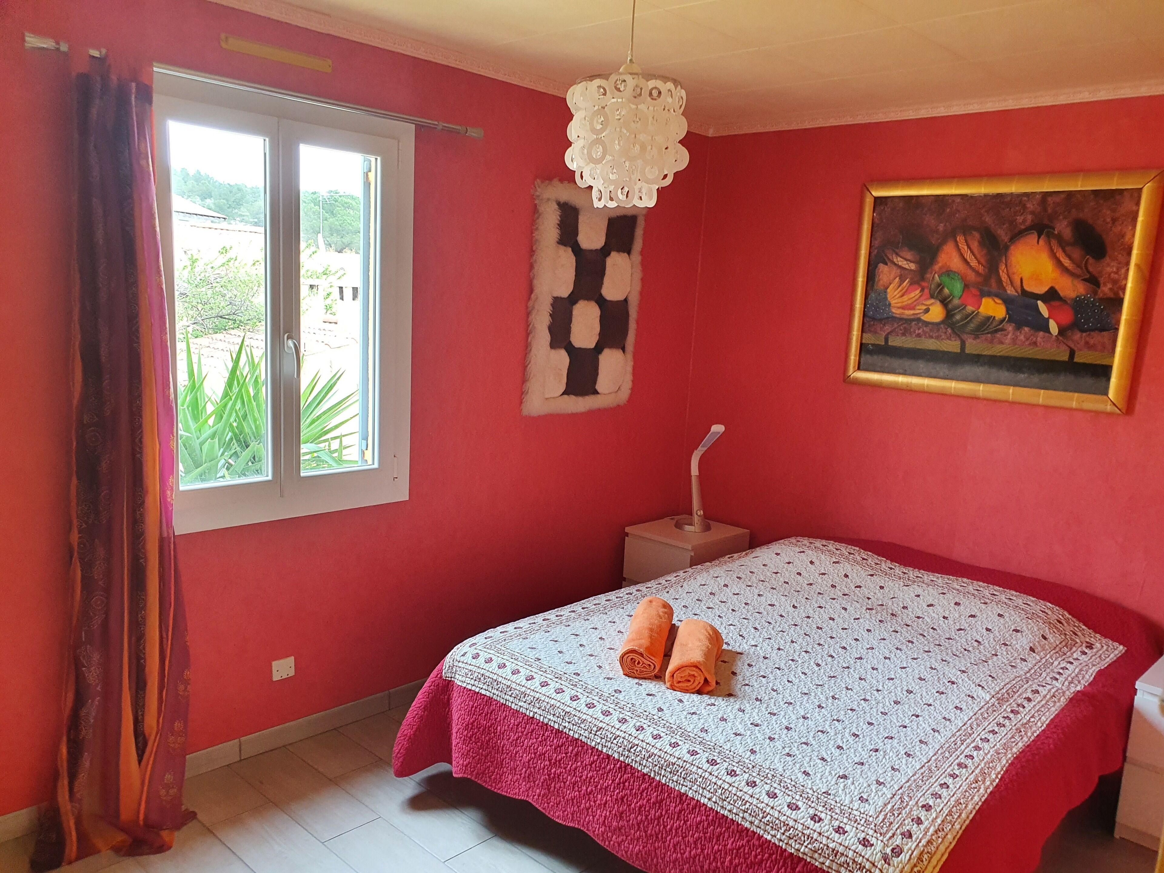 Fer et planche à repasser, Wi-Fi, draps fournis