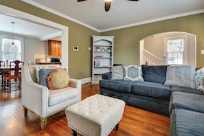 House (3 Bedrooms) | Interior