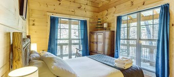 Newly Refreshed! Suches Cabin w/ Deck, Fire Pit