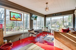 House (5 Bedrooms) | Interior - Group Getaway! Lake House w/ Private Dock & Patio (Landrum)