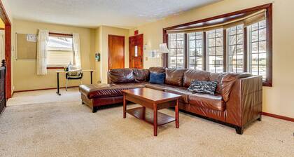 12 Mi to St Paul: Pet-friendly Home w/ Backyard