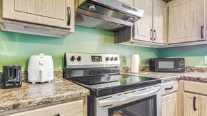 House (4 Bedrooms) | Interior - Lebanon Fishing Retreat w/ Fire Pit: Pets Welcome! (Lebanon)
