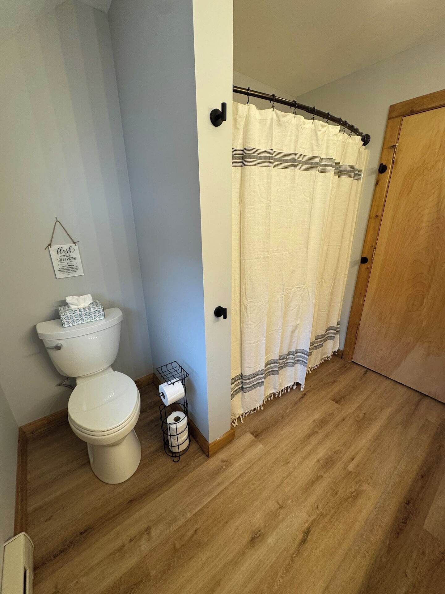 Full bathroom on upper level