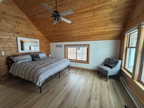 Bügeleisen/Bügelbrett, Reisekinderbett, kostenloses WLAN, Bettwäsche