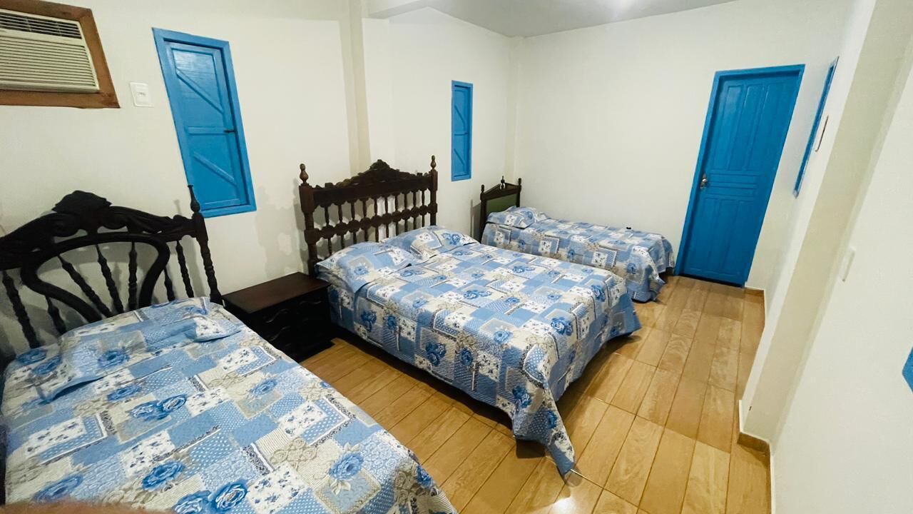 Suite estándar, varias camas, baño privado, planta ejecutiva | Wifi gratis