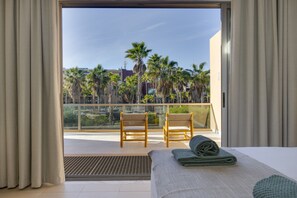 3 chambres, fer et planche à repasser, Wi-Fi gratuit, draps fournis