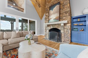 Smart TV - Stunning river view home in Marsh Cottage (Kiawah Island)