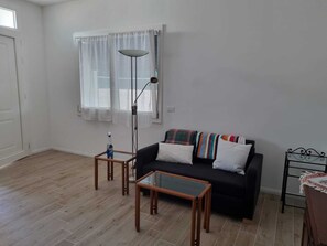 Living area - La Fonte Apartment (Cavarzere)