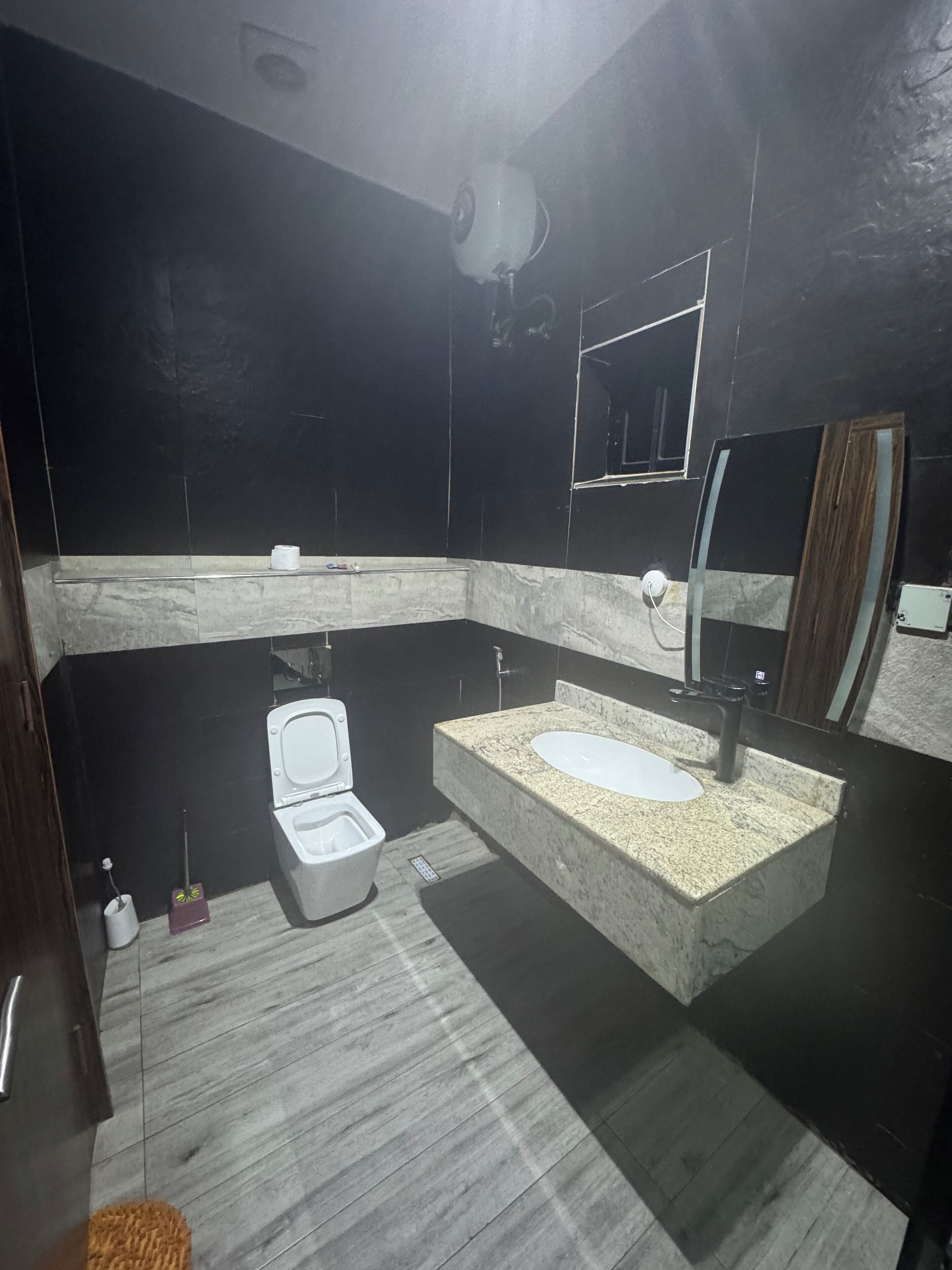 Free toiletries, towels, soap, shampoo