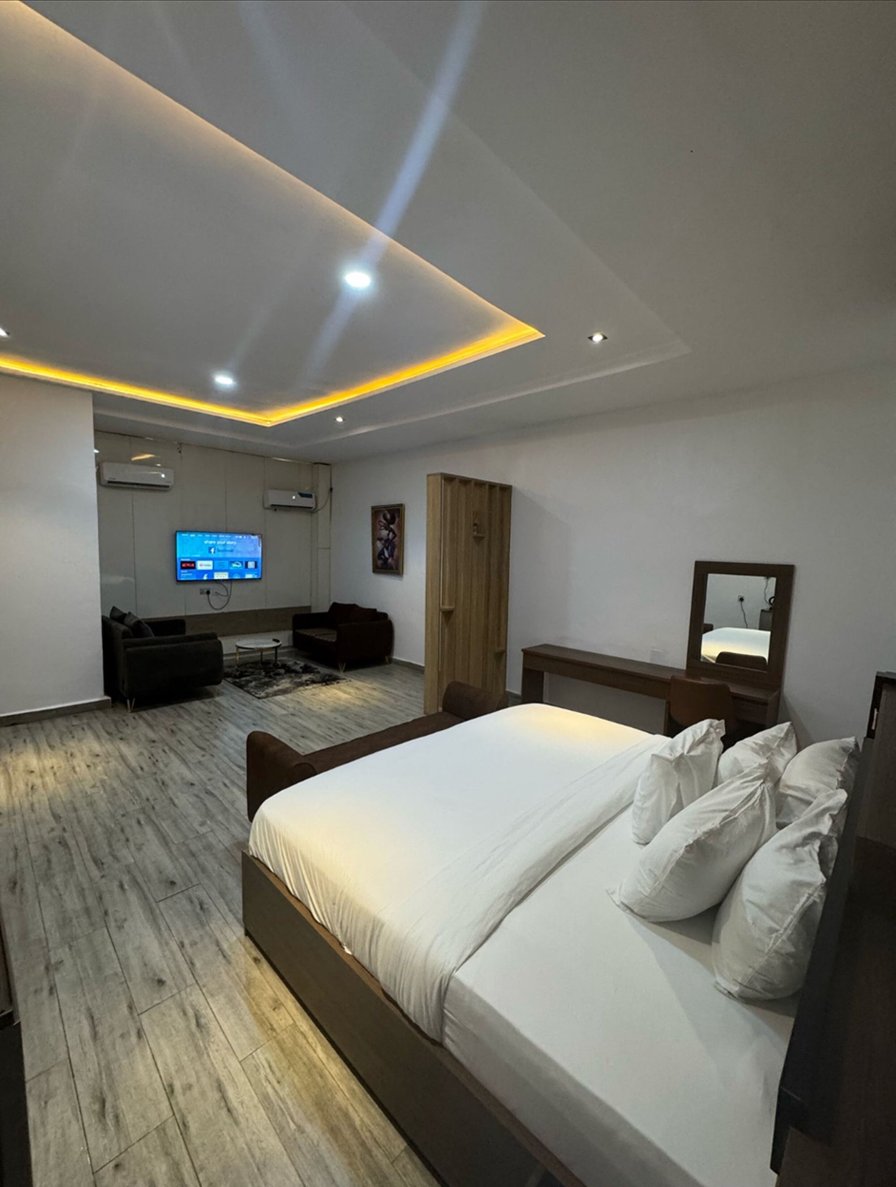 Suite presidencial | Escritorio, espacio para trabajar con laptop y wifi gratis 